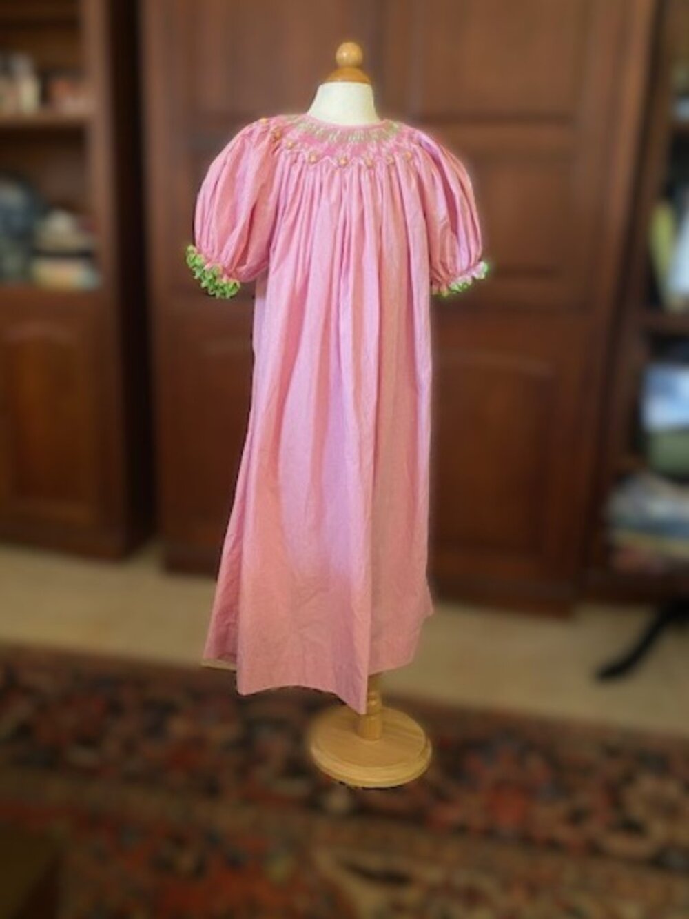EUC Remember Nguyen Smocked Bishop Style Girls Dress Size 6-6X Pink
